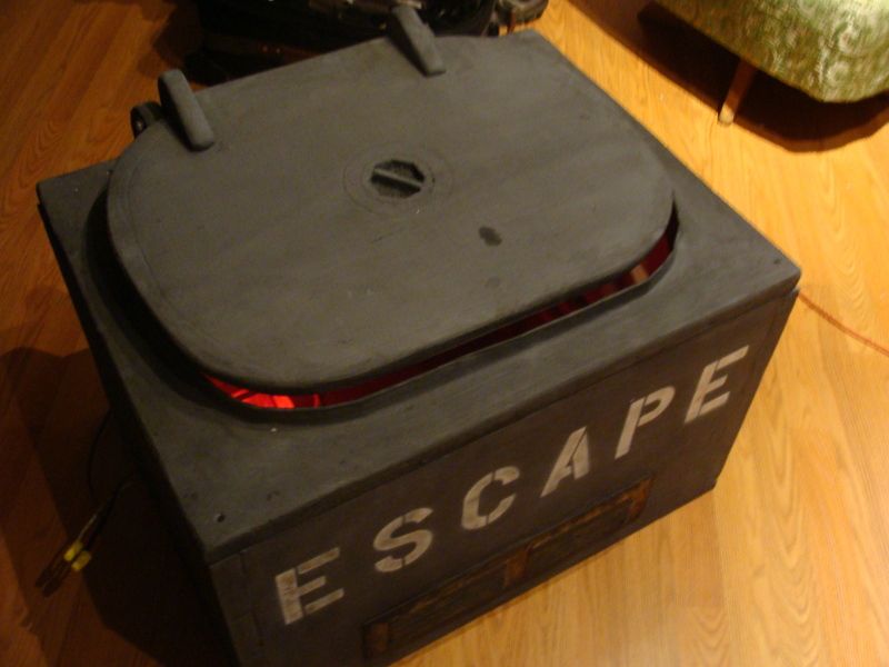 Static Escape Hatch Infinity Mirror Halloween Forum